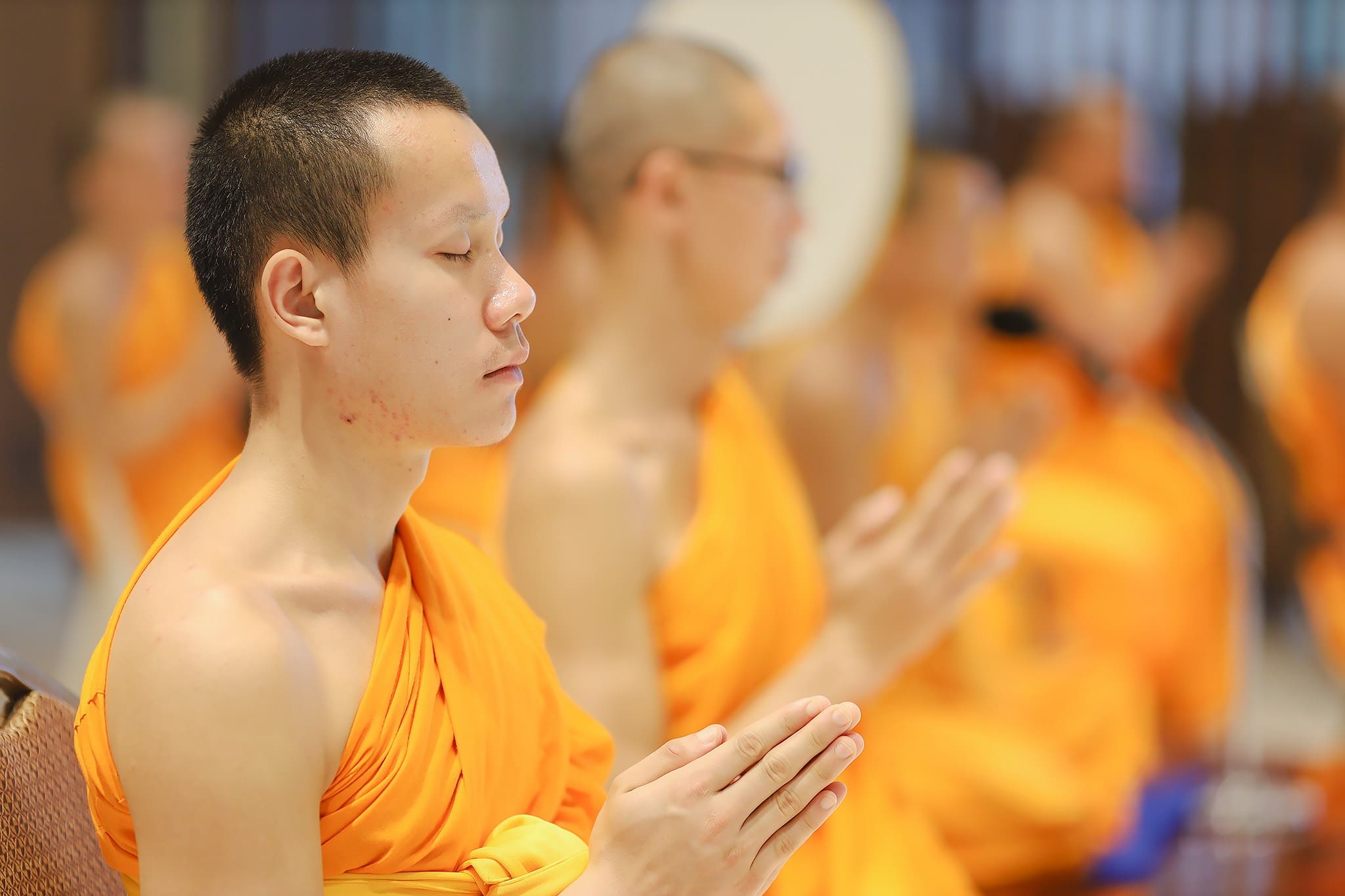 สร้างพระให้เป็นพระแท้